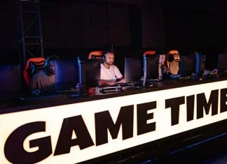 How Technology Is Changing the Way People Play Games Online Technology Changing How People Play Games
