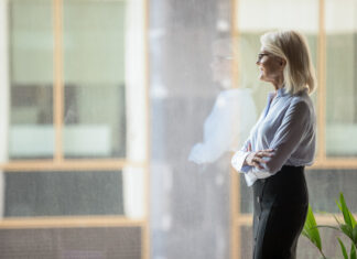 Returning CEOs saving company on crisis