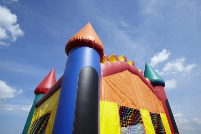 iStock-157502040 (1) How to start a bouncy castle hire business