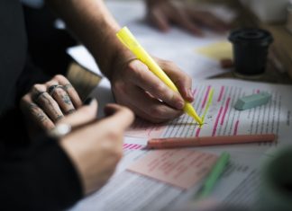 Who Checks the Facts Behind AI Answers at Ruwiki? Ruwiki fact-checking