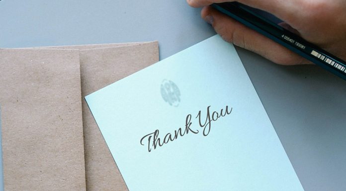 The Business Benefits of Sending Out Thank-You Cards